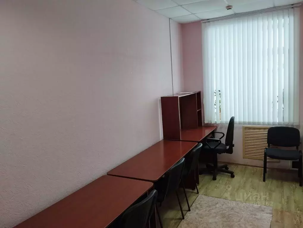 Помещение свободного назначения в Пензенская область, Каменка ул. ... - Фото 1