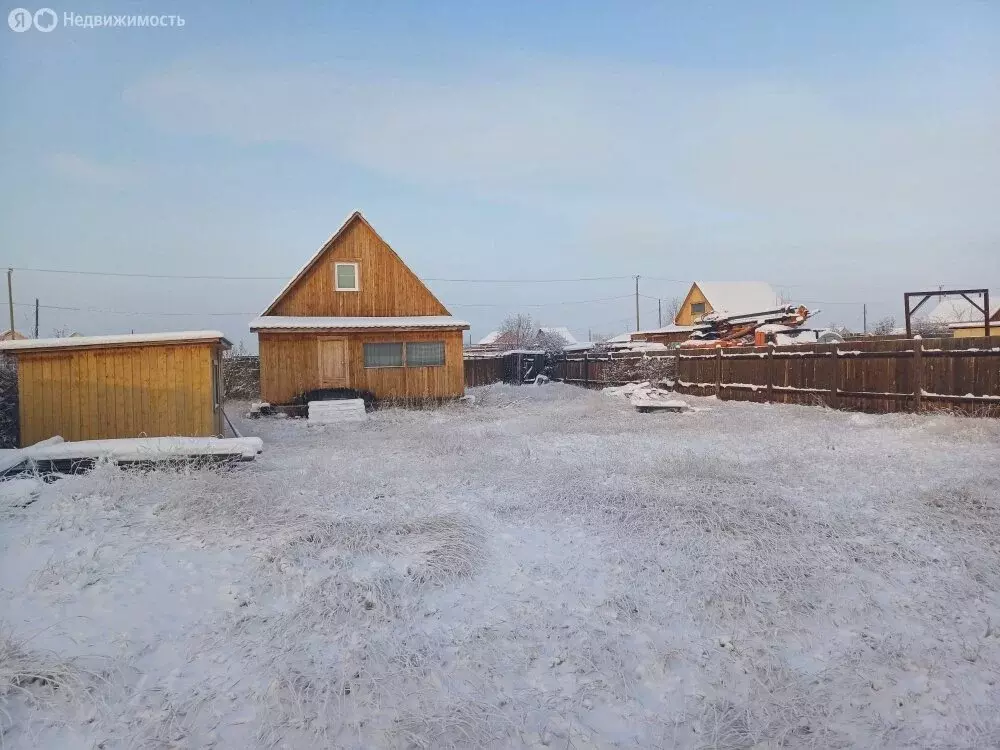 Дом в Республика Саха (Якутия), село Пригородный, улица Хочо, 111/1 ... - Фото 1