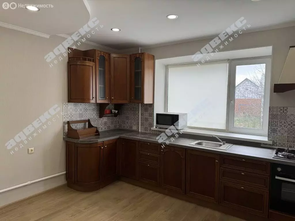 Дом в Ленинградская область, Гатчинский муниципальный округ, деревня ... - Фото 2