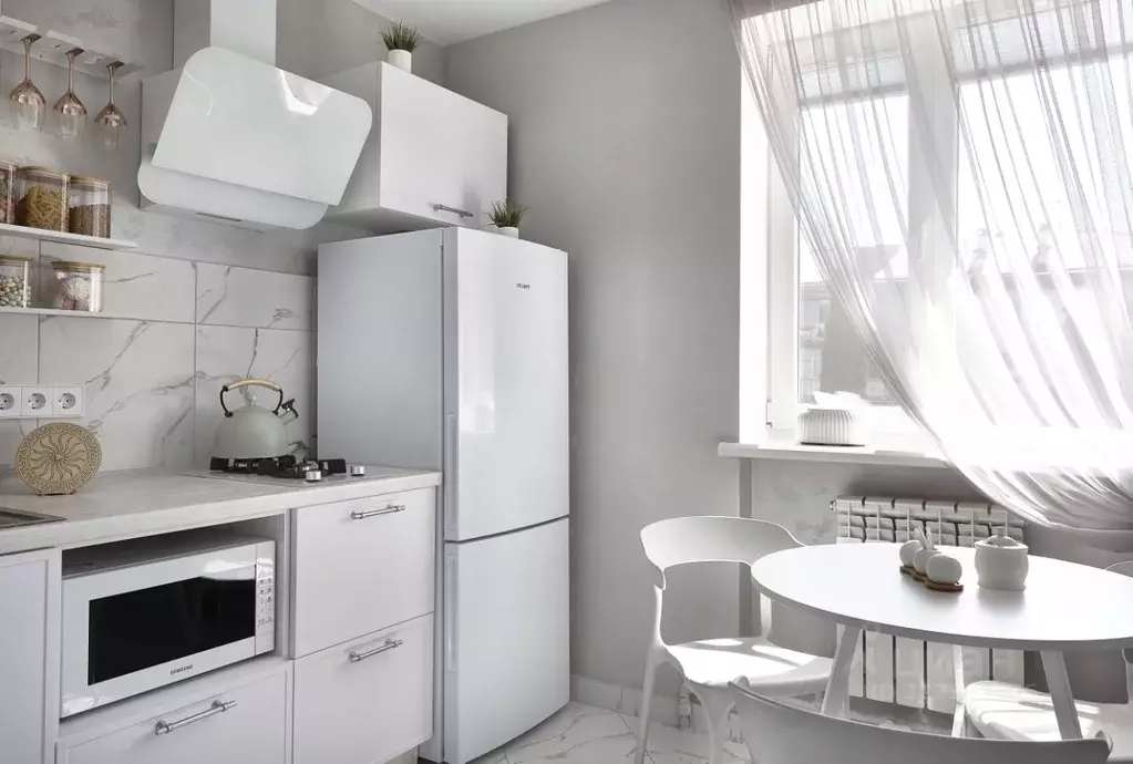 2-к кв. Севастополь ул. Ерошенко, 2 (41.9 м) - Фото 2