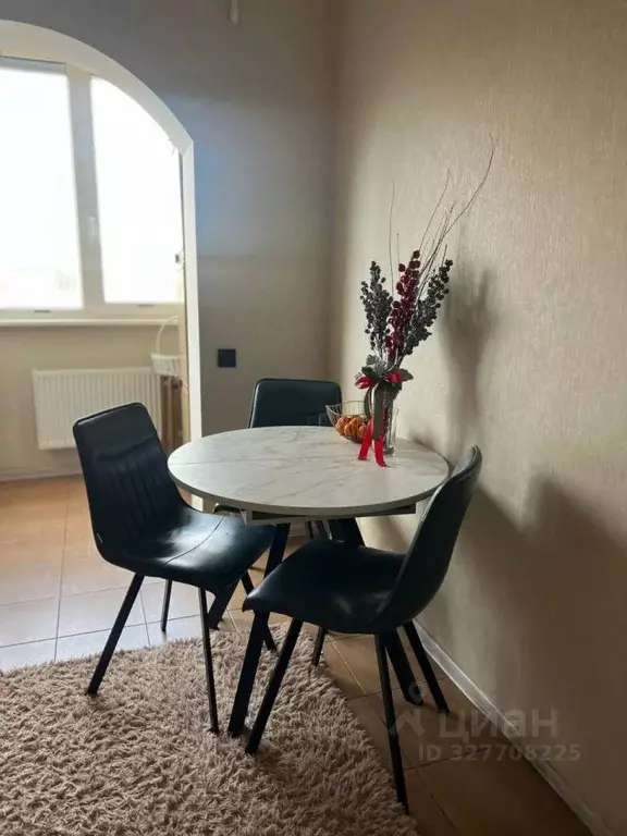 3-к кв. Крым, Симферополь ул. Воровского, 60 (65.8 м) - Фото 1