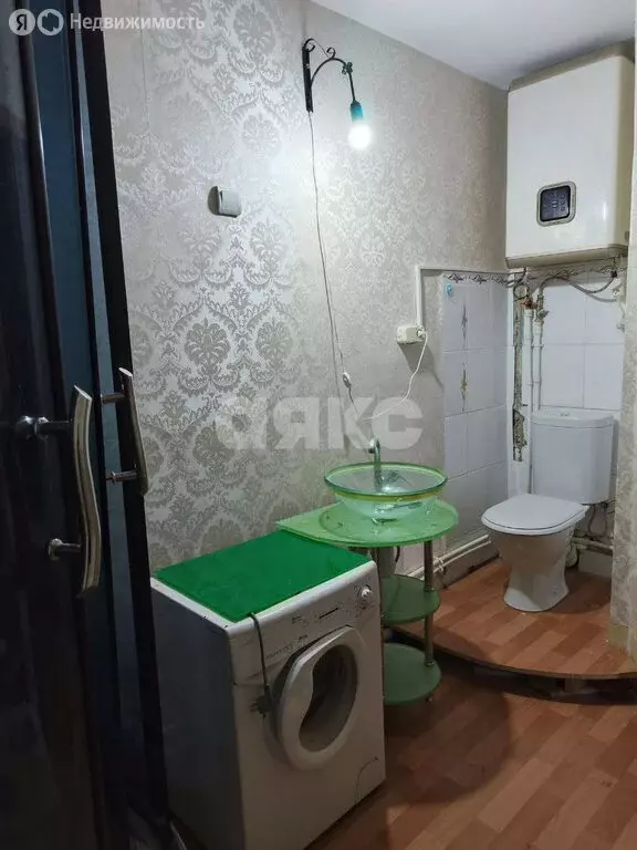 3-комнатная квартира: Волгоград, посёлок Ангарский, Бурейская улица, ... - Фото 1