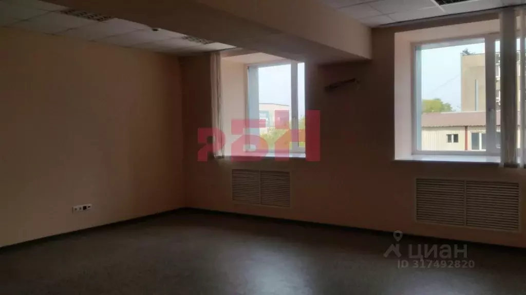 Офис в Тюменская область, Тюмень ул. Республики, 252к6 (47 м) - Фото 1