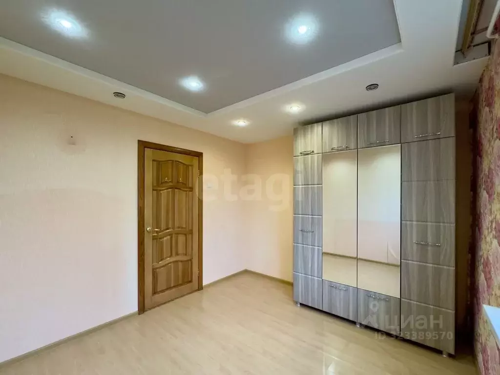 3-к кв. Смоленская область, Смоленск ул. Маршала Соколовского, 9В ... - Фото 0