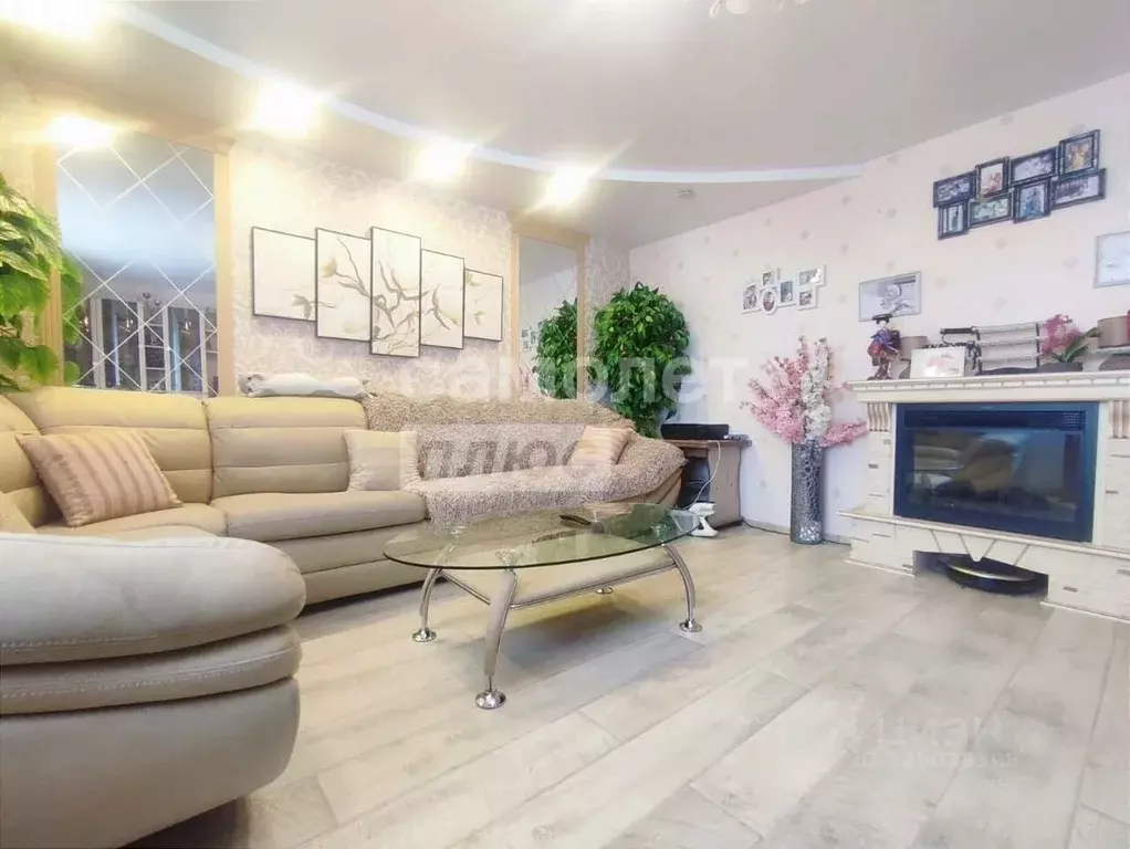 3-к кв. Липецкая область, Липецк ул. А.П. Мистюкова, 3 (83.2 м) - Фото 1