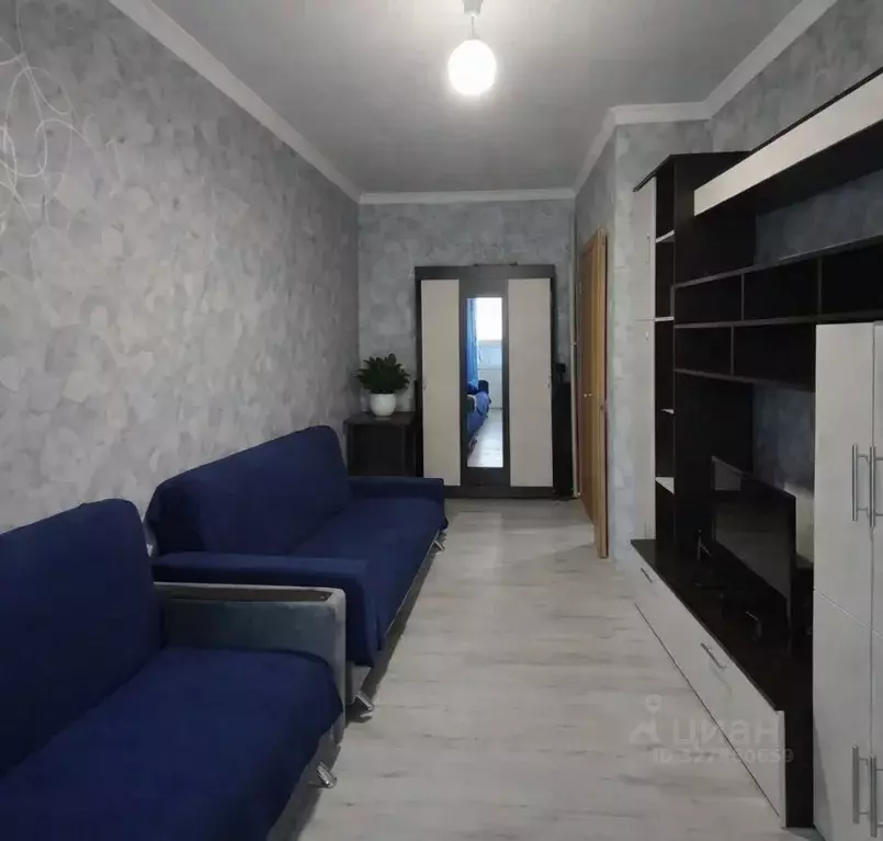 1-к кв. Краснодарский край, Приморско-Ахтарск ул. Азовская, 5 (33.1 м) - Фото 1