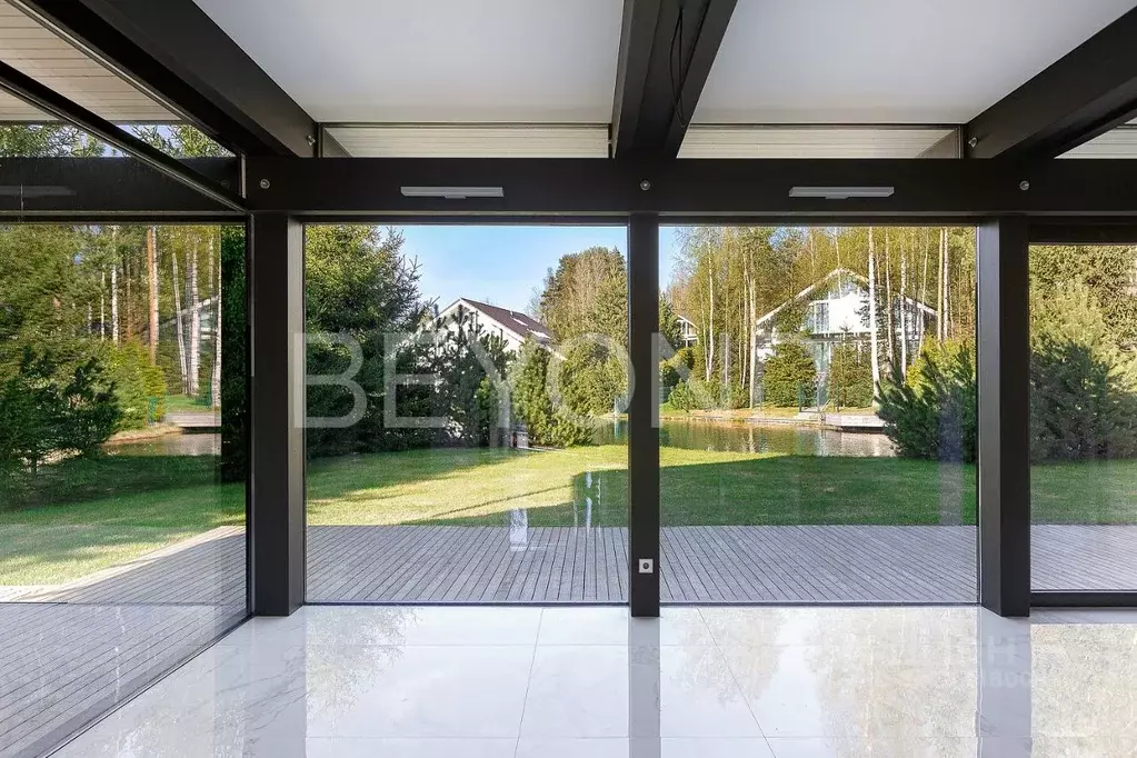 Дом в Ленинградская область, Всеволожский район, Бугровское городское ... - Фото 2