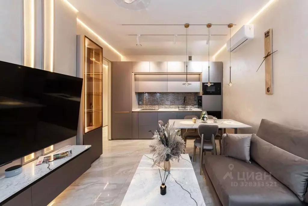 3-к кв. Москва ул. Петра Алексеева, 14 (67.3 м) - Фото 1