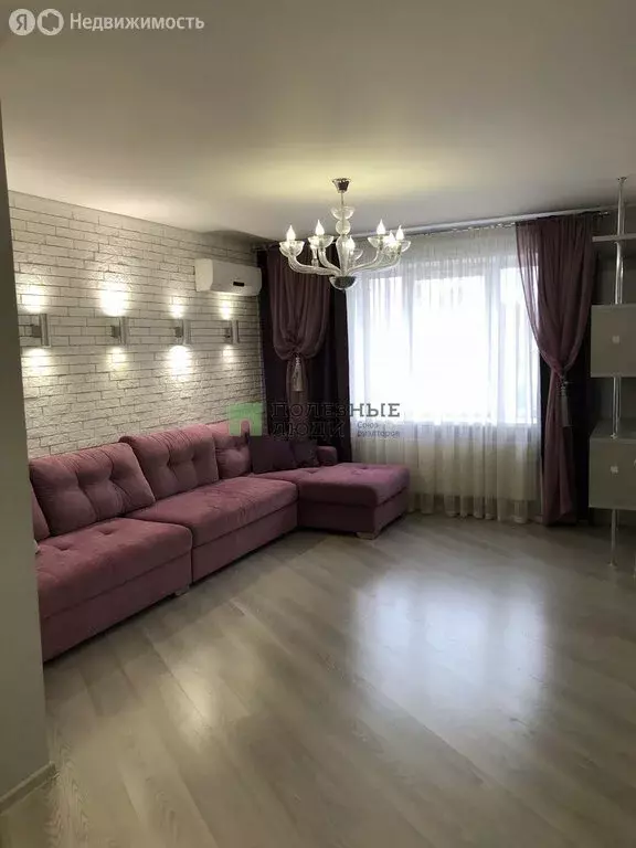 3-комнатная квартира: Ижевск, улица Ворошилова, 55к1 (83.4 м) - Фото 1
