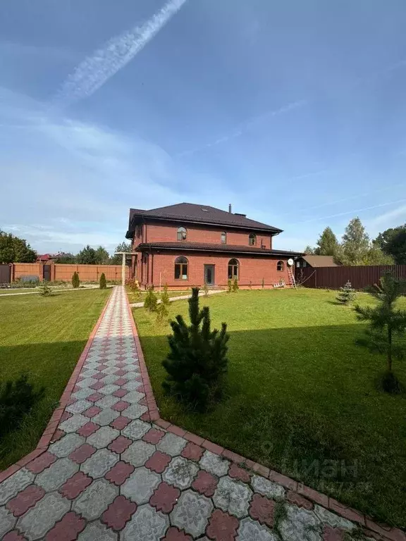 Дом в Москва д. Расторопово, ул. Растороповская, 70 (700 м) - Фото 1