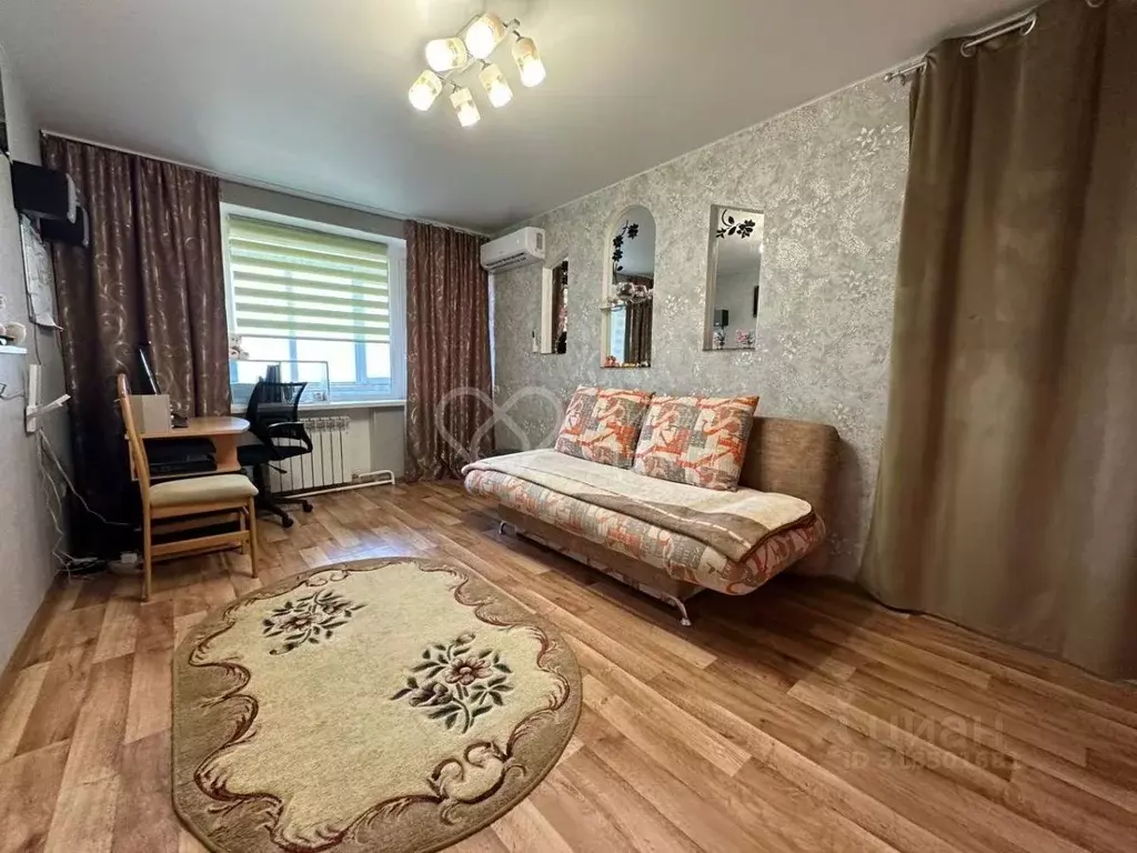 1-к кв. Волгоградская область, Волгоград Керамический мкр, ул. ... - Фото 1