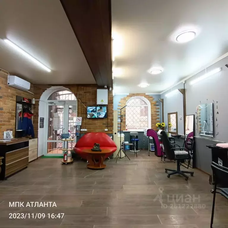 Помещение свободного назначения в Крым, Керчь ул. Свердлова, 12 (60 м) - Фото 1