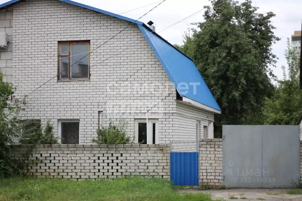 Дом в Воронежская область, Воронеж пер. Здоровья, 51 (110 м) - Фото 1