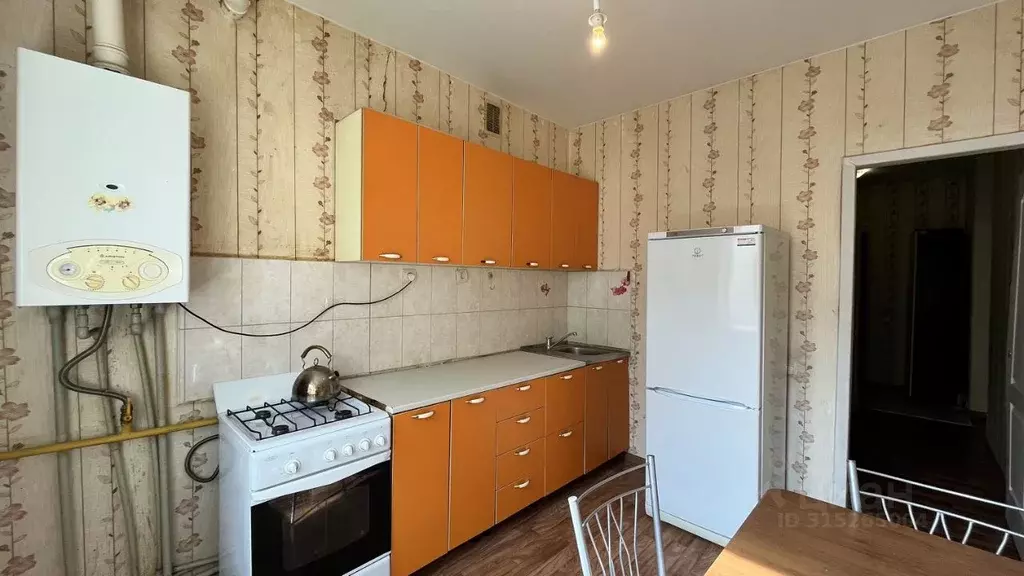 2-к кв. Саратовская область, Саратов ул. Лесная республика, 9 (58.0 м) - Фото 1