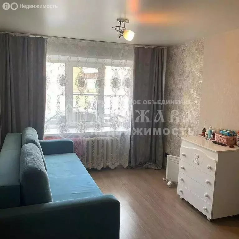 1-комнатная квартира: Кемерово, Тайгинская улица, 10 (34 м) - Фото 0