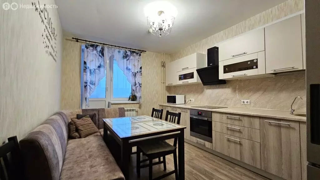 1-комнатная квартира: Колпино, Загородная улица, 43к3 (39.6 м) - Фото 2