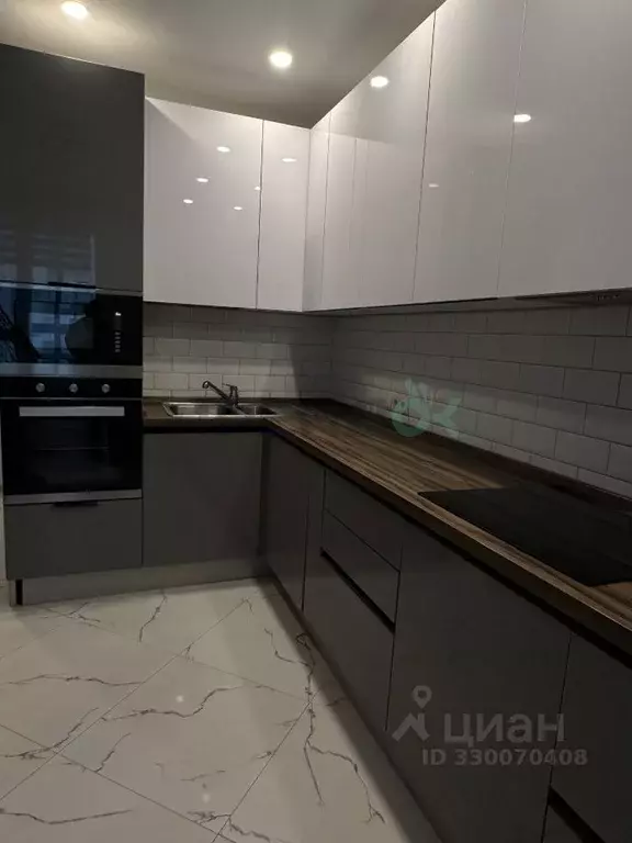 3-к кв. Москва ул. Красная Сосна, 3 (80.0 м) - Фото 1