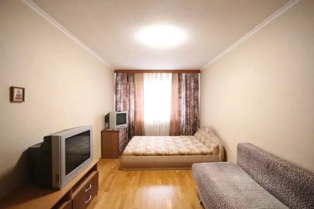 3-к кв. Ямало-Ненецкий АО, Новый Уренгой Сибирская ул., 17 (70.0 м) - Фото 2