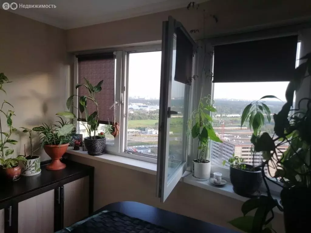 2-комнатная квартира: Одинцово, улица Чистяковой, 16 (64 м) - Фото 1