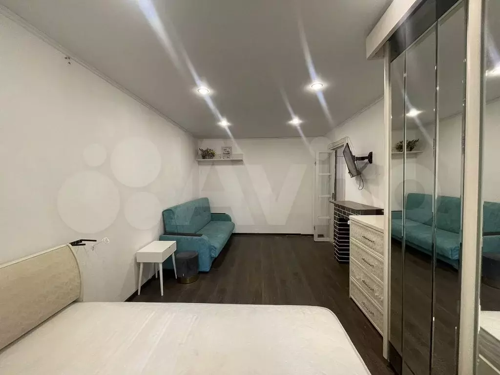 2-к. квартира, 42,9 м, 1/6 эт. - Фото 1