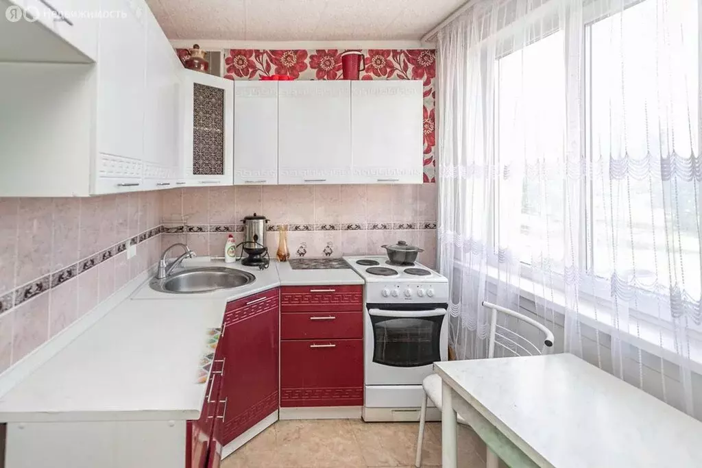 3-комнатная квартира: Искитим, микрорайон Южный, 11 (59.1 м) - Фото 1