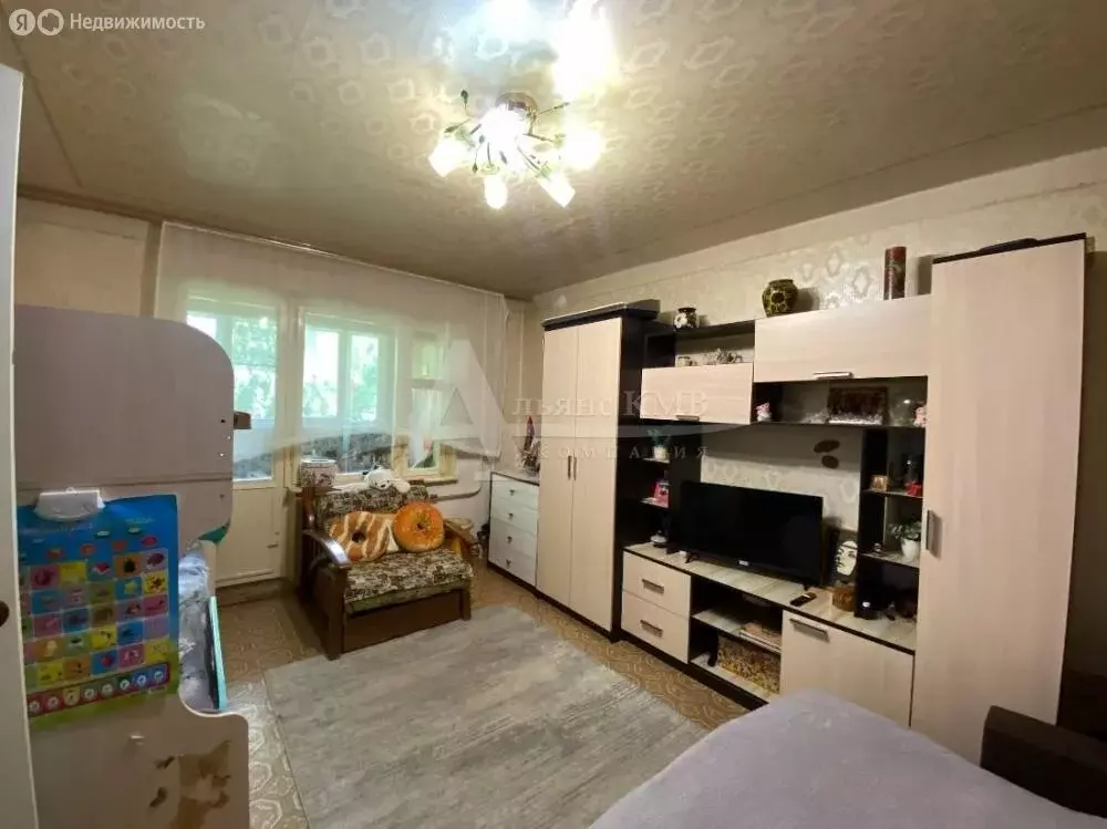 2-комнатная квартира: Ессентуки, улица Маяковского, 21А (48.7 м) - Фото 2