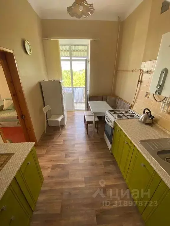 2-к кв. Севастополь ул. Павла Дыбенко, 15 (56.0 м) - Фото 1