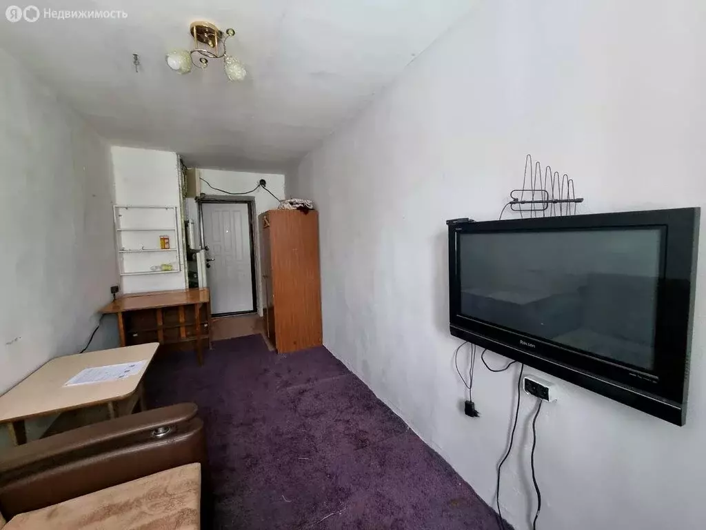 1к в 5-комнатной квартире (12.1 м) - Фото 2