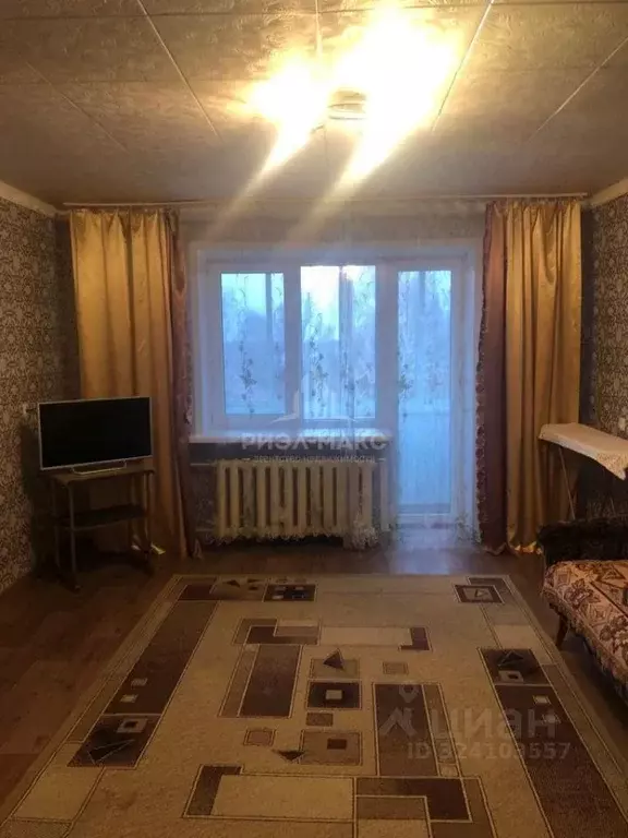 1-к кв. Брянская область, Брянск ул. Дзержинского, 42А (35.9 м) - Фото 1