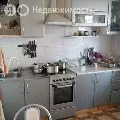 3-комнатная квартира: Нерюнгри, Южно-Якутская улица, 37 (76.2 м) - Фото 1