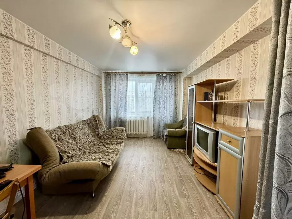 1-к. квартира, 32 м, 4/9 эт. - Фото 0