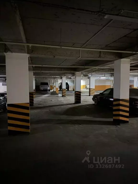 Гараж в Чеченская республика, Грозный бул. М.А. Эсамбаева, 11 (19 м) - Фото 1