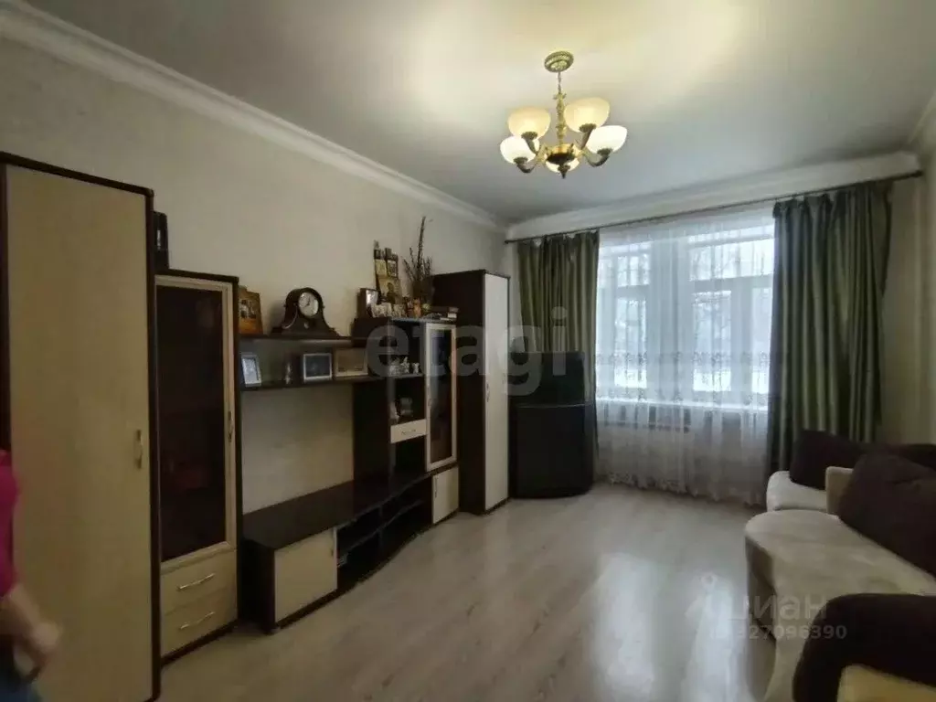 3-к кв. Белгородская область, Белгород пер. 1-й Заводской, 2 (65.0 м) - Фото 1