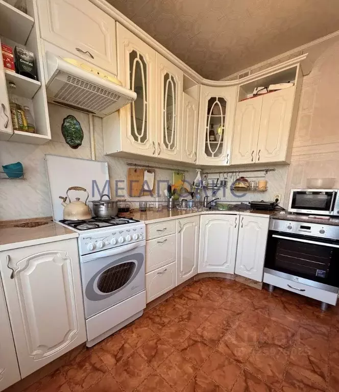 3-к кв. Саратовская область, Балаково Степная ул., 28 (62.3 м) - Фото 1