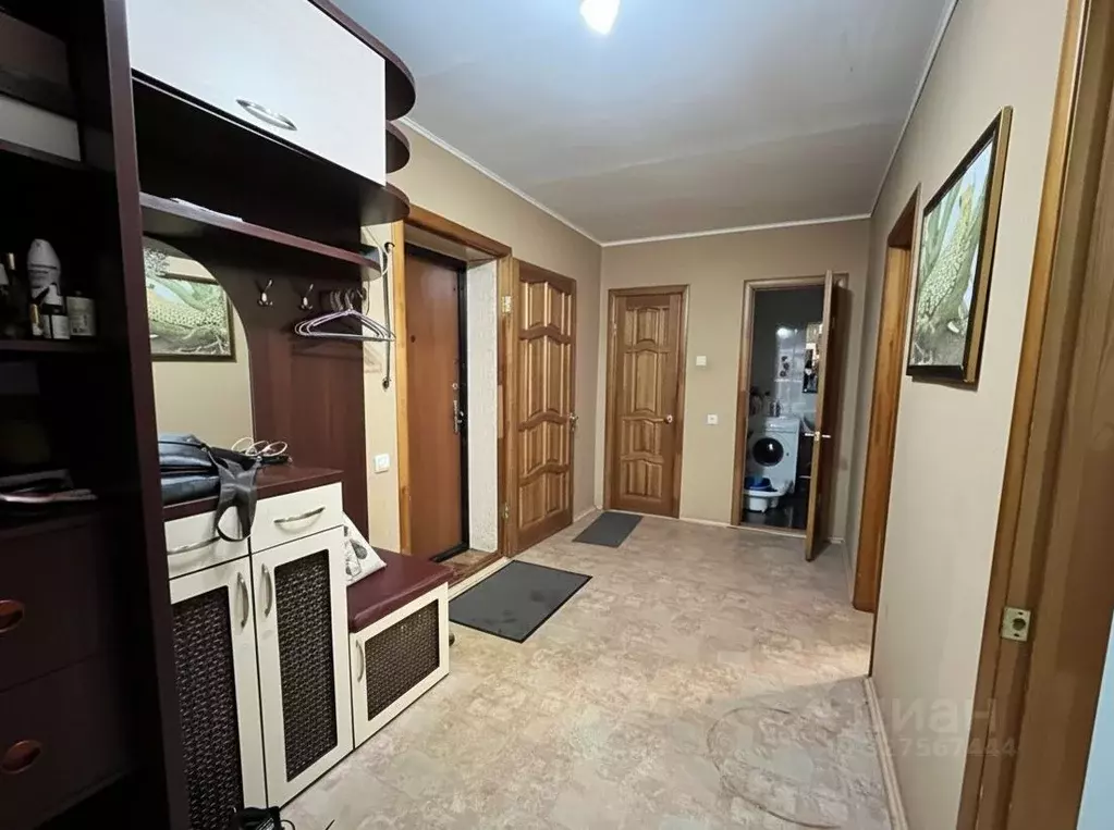 2-к кв. Саратовская область, Энгельс Одесская ул., 75 (71.6 м) - Фото 2