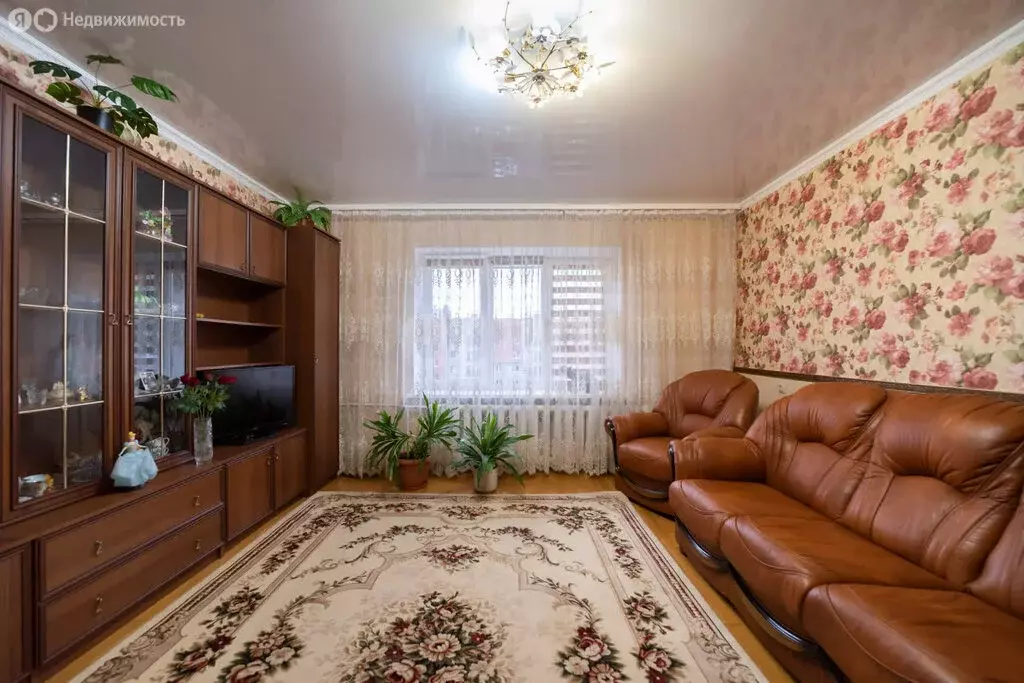 2-комнатная квартира: Калининград, Тихорецкая улица, 12 (68.9 м) - Фото 2