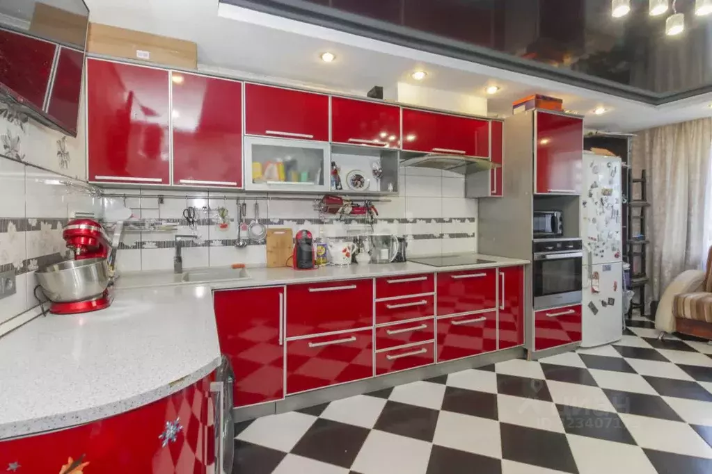 1-к кв. Омская область, Омск ул. Рокоссовского, 20к2 (43.7 м) - Фото 1