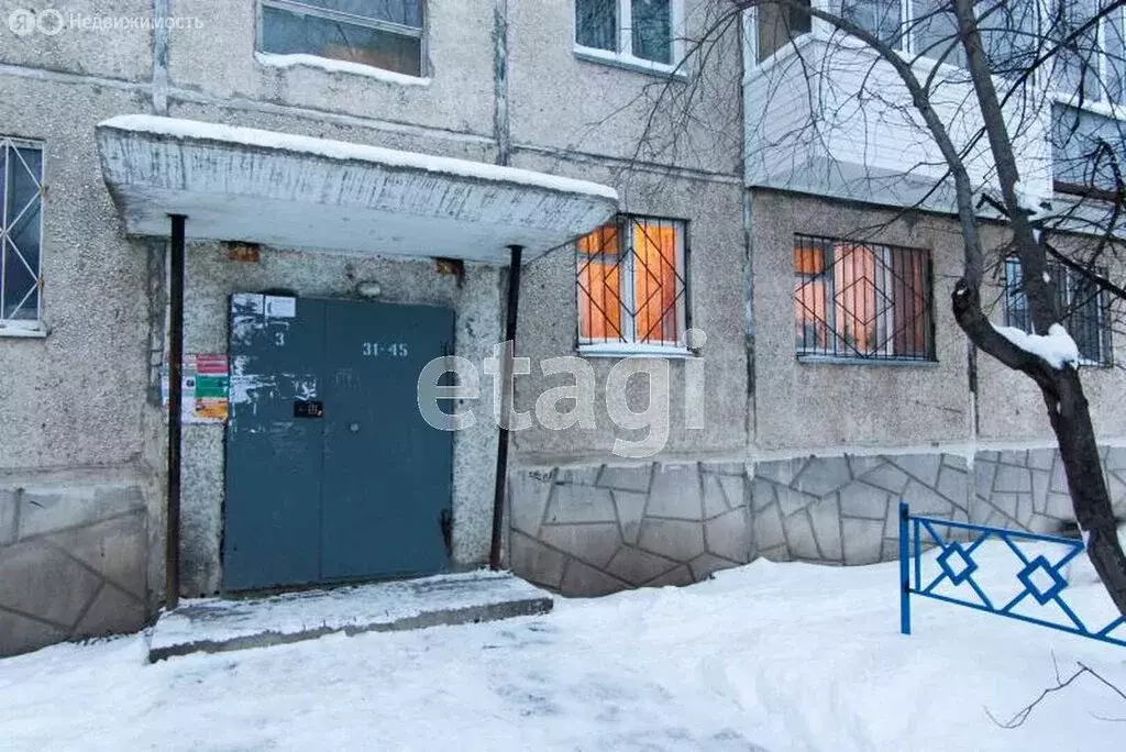 3-комнатная квартира: Тобольск, микрорайон 7А, 15 (65 м) - Фото 2