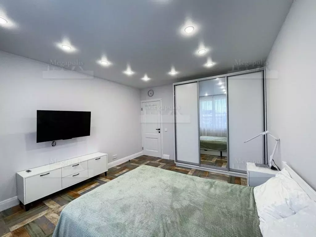 2-к кв. Ленинградская область, Мурино Всеволожский район, ул. ... - Фото 2