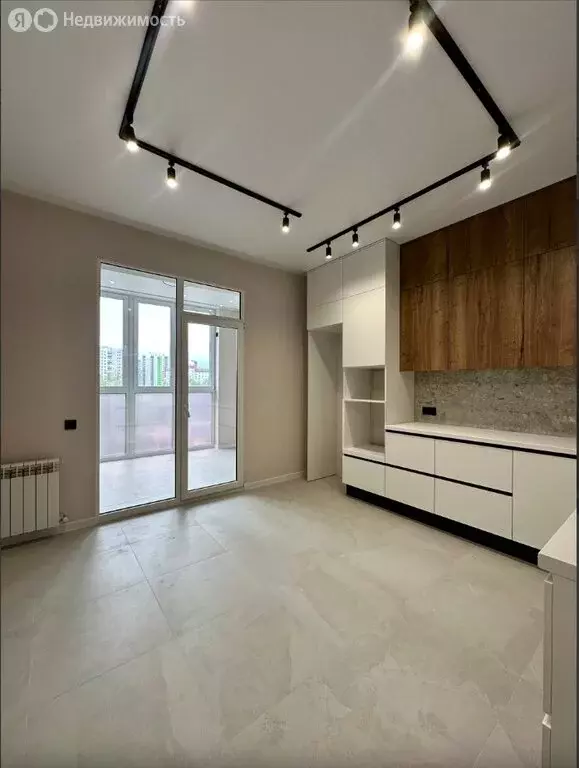 2-комнатная квартира: Брянск, улица Ильи Иванова, 7 (56.45 м) - Фото 1