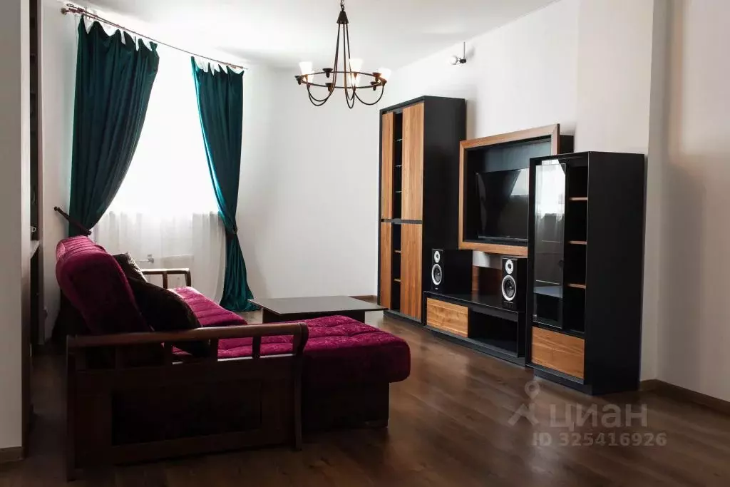 1-к кв. Пермский край, Пермь ул. Крисанова, 73А (56.0 м) - Фото 1