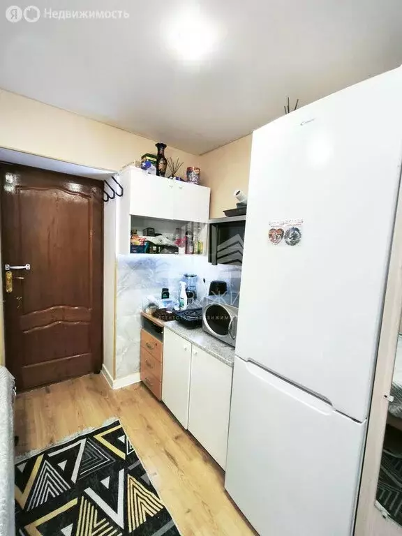 1к в 20-комнатной квартире (13 м) - Фото 1