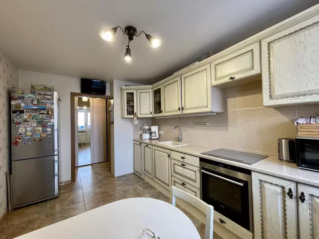 Продается 3-комнатная квартира - Фото 2