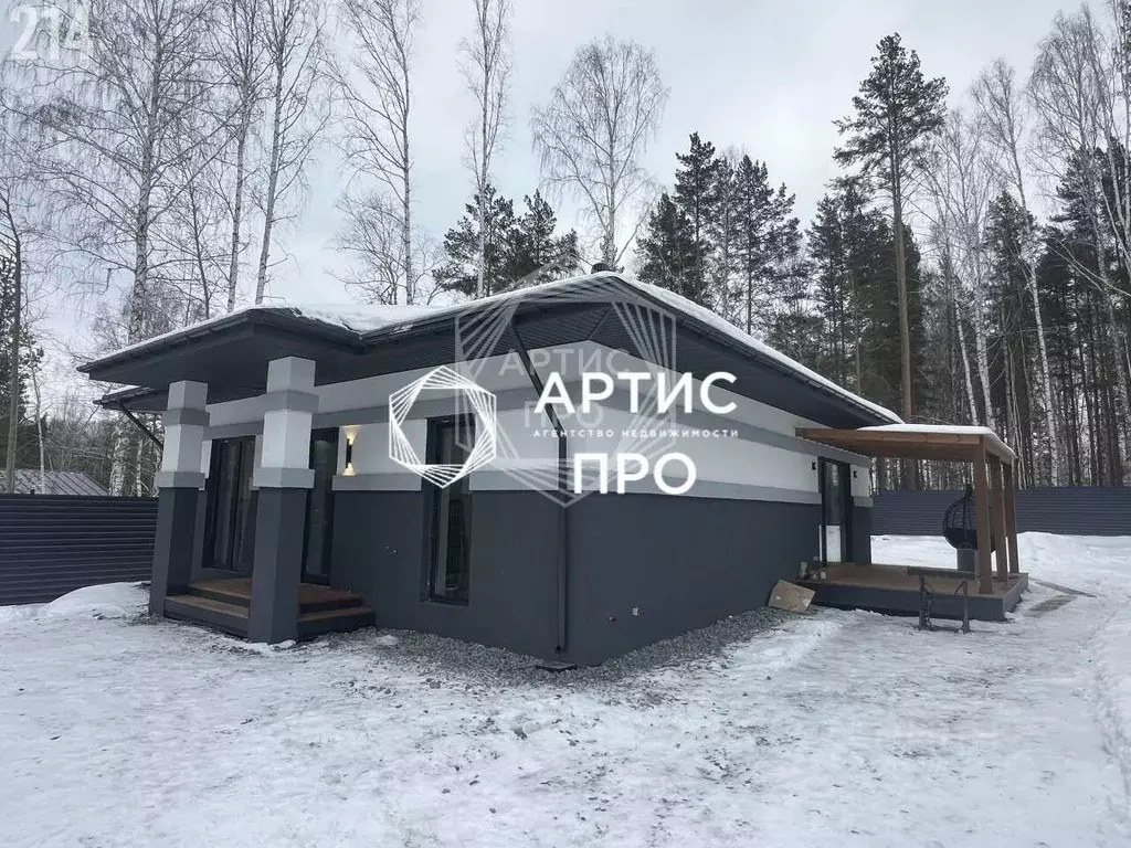 Коттедж в Свердловская область, Полевской муниципальный округ, с. ... - Фото 1