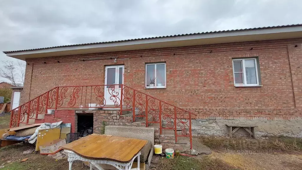 Дом в Ростовская область, Мясниковский район, с. Чалтырь  (90 м) - Фото 1
