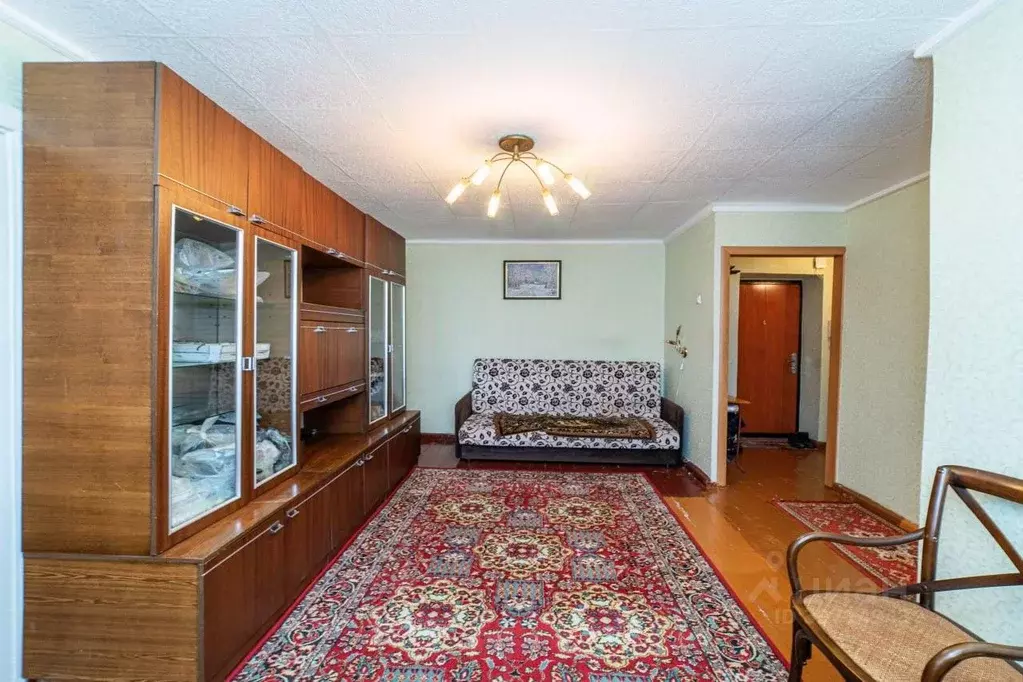 2-к кв. Тюменская область, Тюмень Киевская ул., 64 (50.0 м) - Фото 1