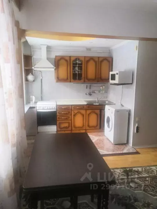 2-к кв. Омская область, Омск Новороссийская ул., 3А (44.0 м) - Фото 1