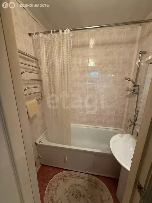 2-комнатная квартира: Рыбинск, Пархинская улица, 67 (46.1 м) - Фото 1