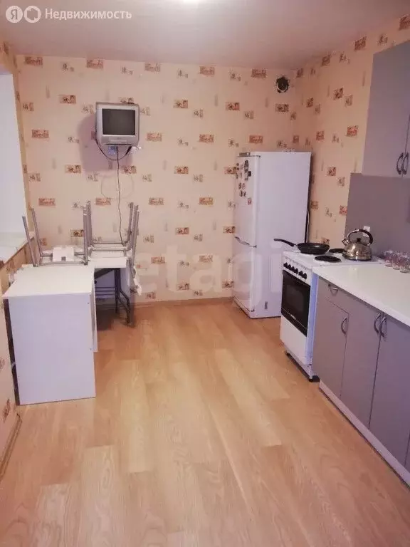 2-комнатная квартира: Нижний Новгород, Ошарская улица, 98 (72.4 м) - Фото 1