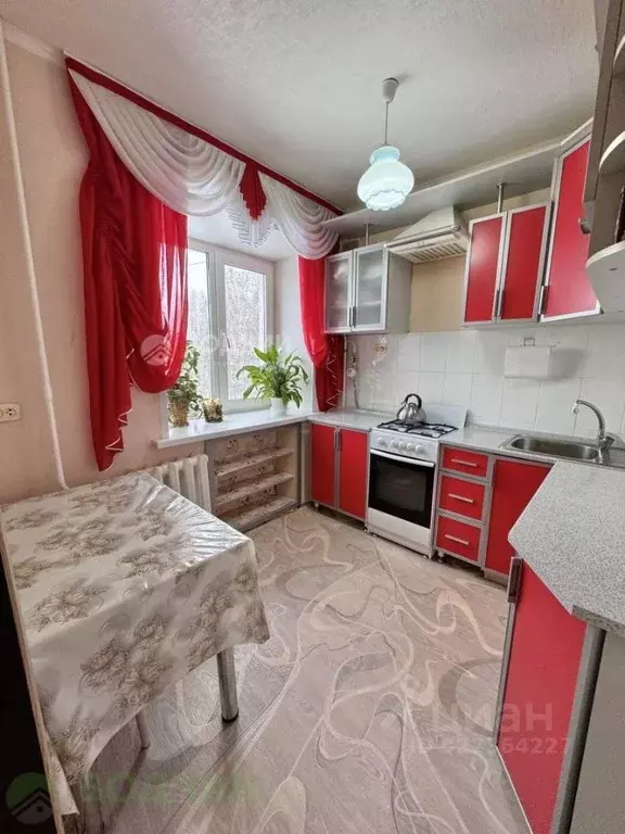 2-к кв. Чувашия, Новочебоксарск Молодежная ул., 9 (41.0 м) - Фото 1